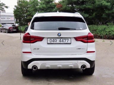 X3 (G01)