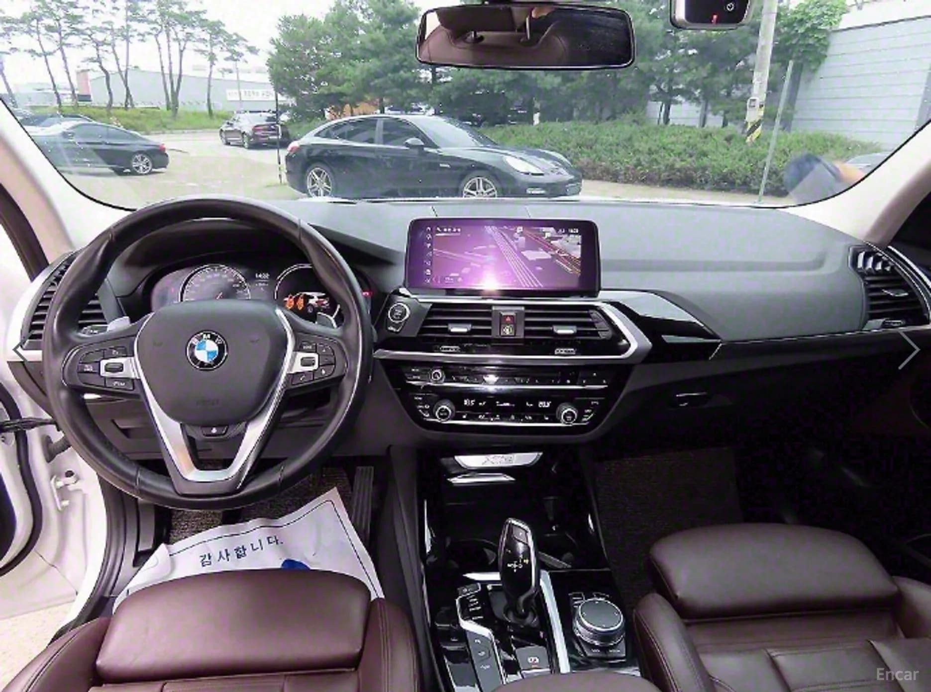 X3 (G01)