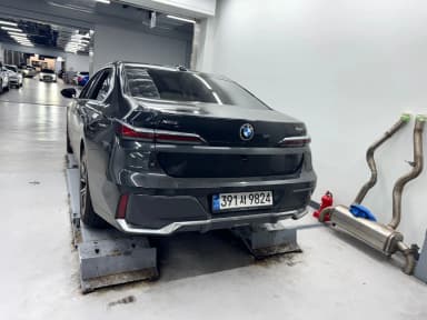 7 Series (G70)