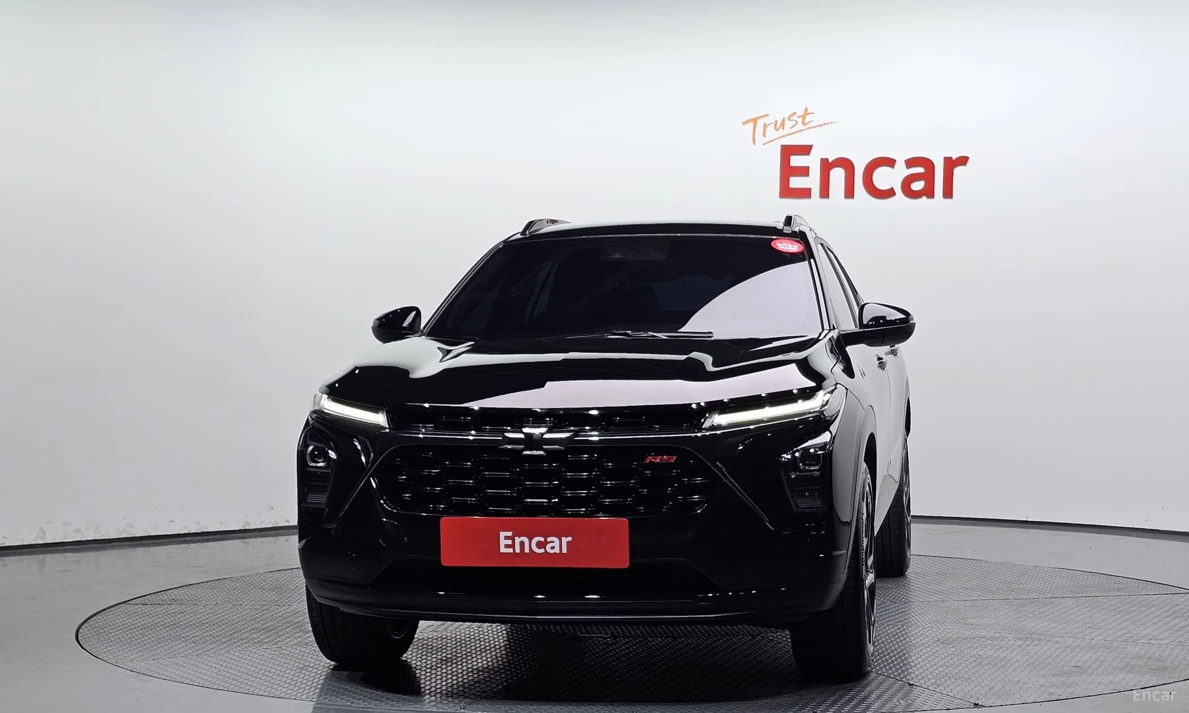 Trax Crossover