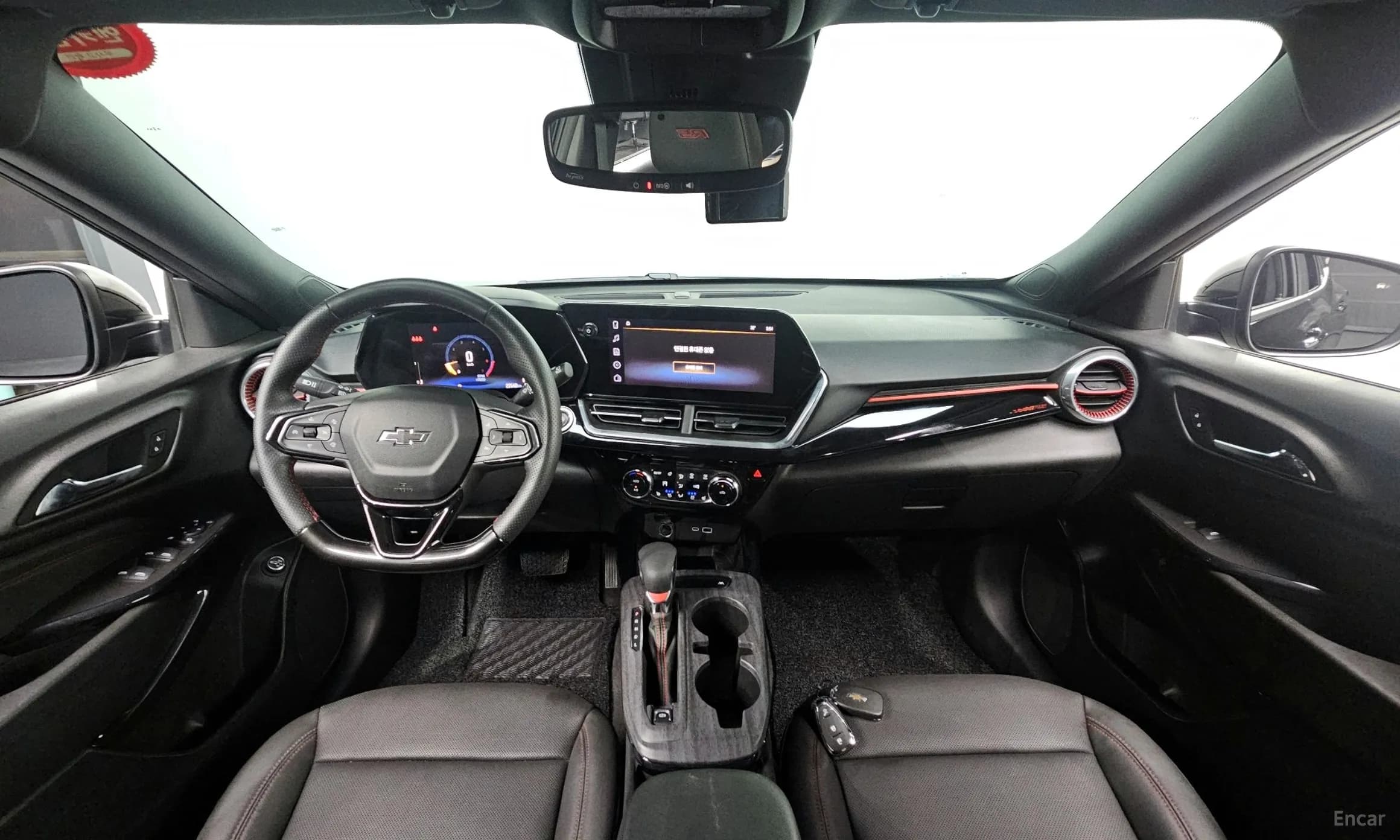 Trax Crossover