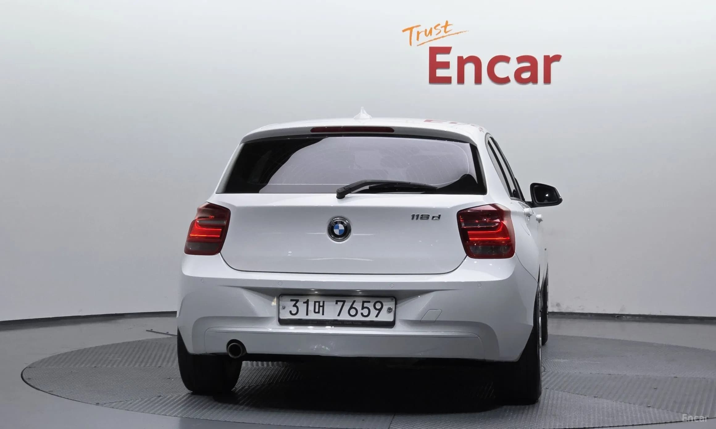 1 Series (F20)