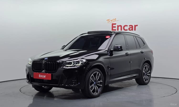 X3 (G01)