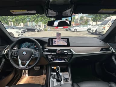 5 Series (G30)