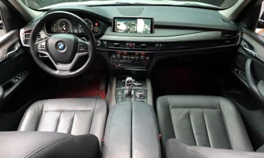 X5 (F15)