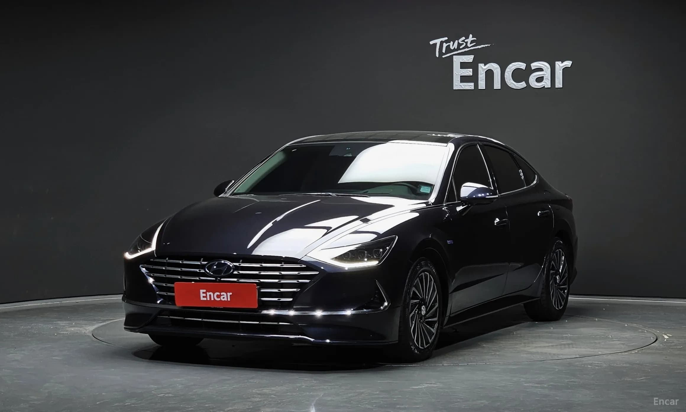 Sonata Hybrid (DN8)