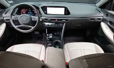 Sonata Hybrid (DN8)