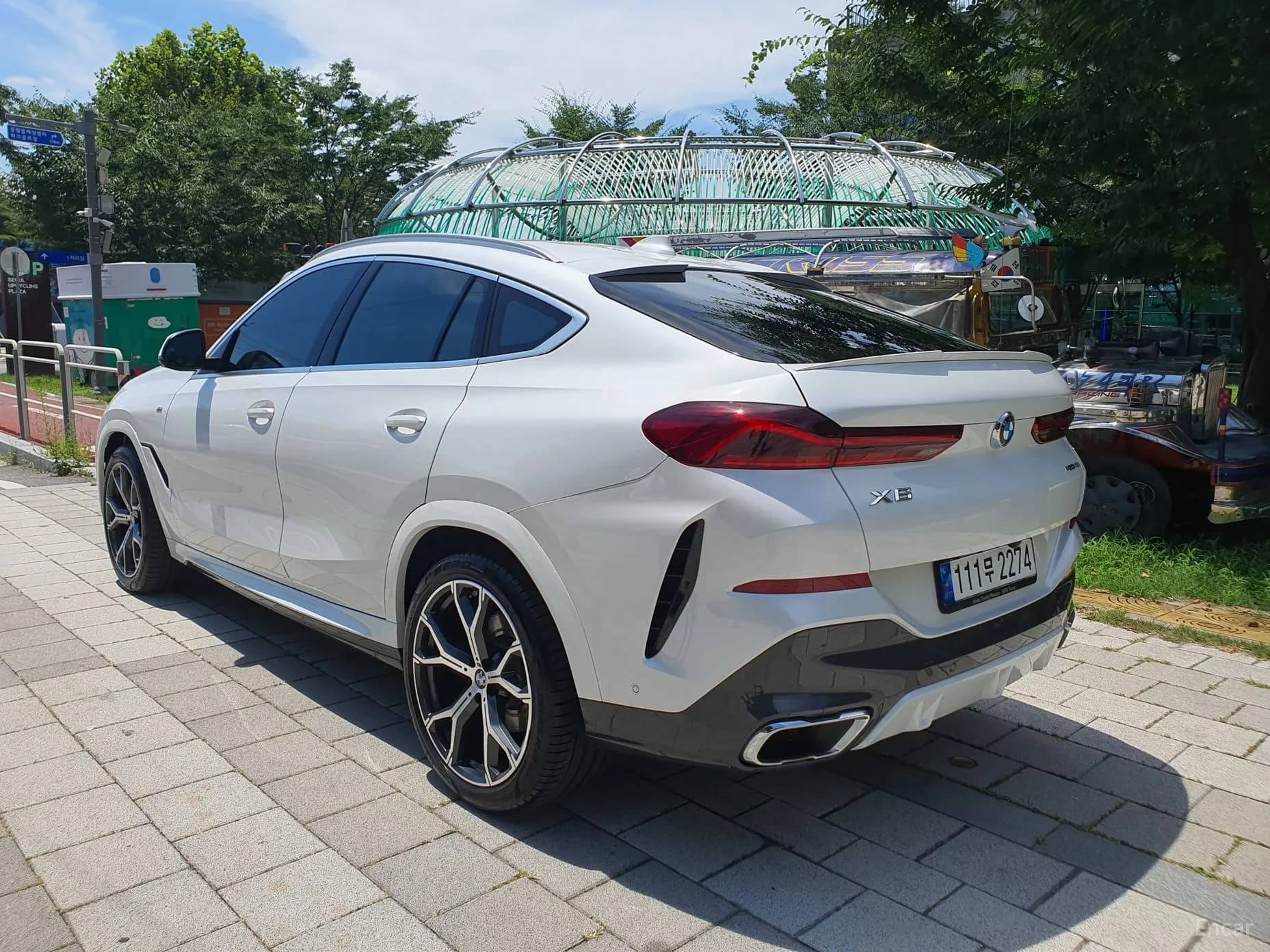 X6 (G06)