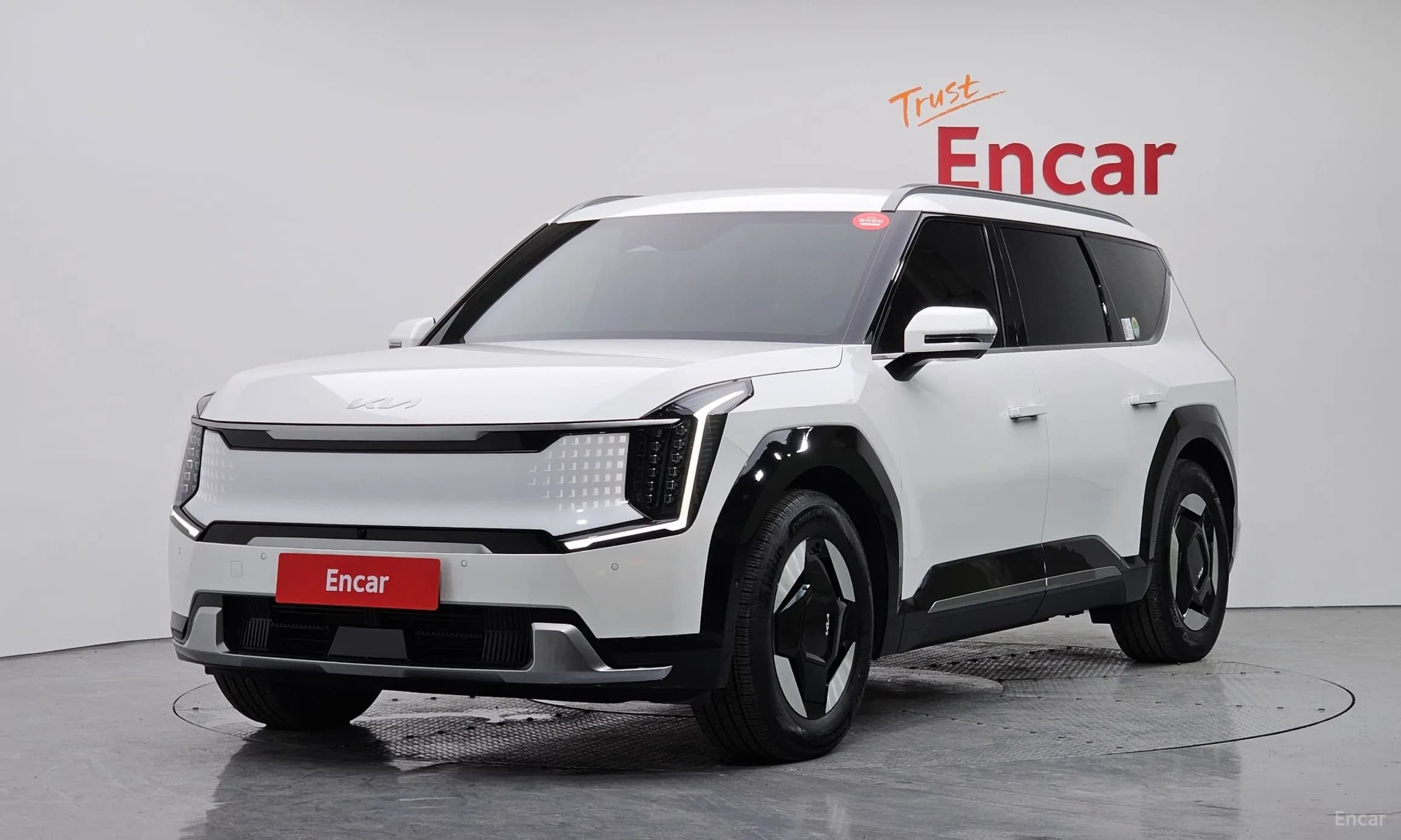 EV9