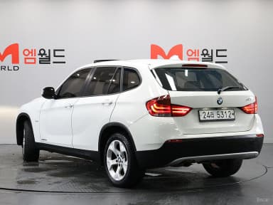 X1 (E84)