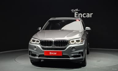 X5 (F15)