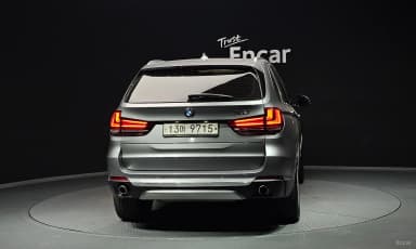 X5 (F15)