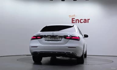 E-Class W213