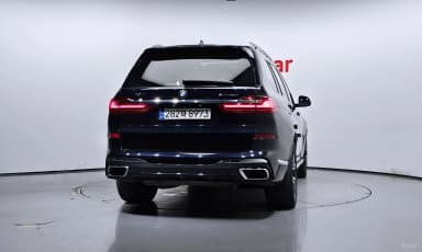 X7 (G07)