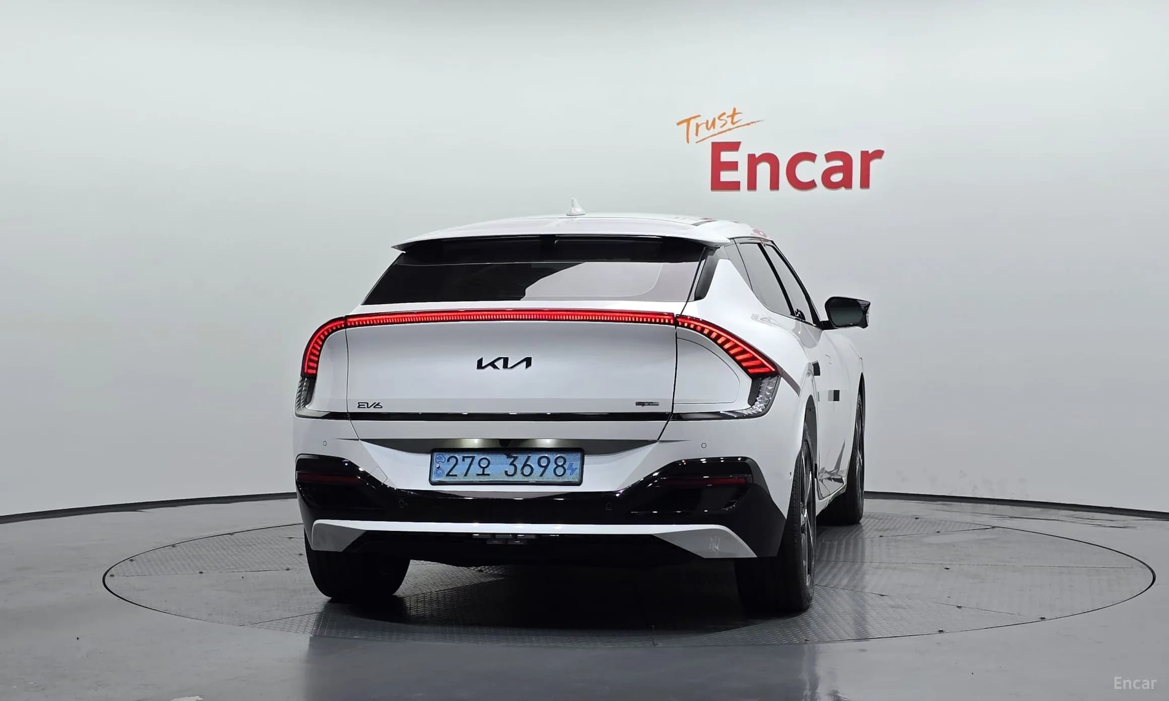 EV6