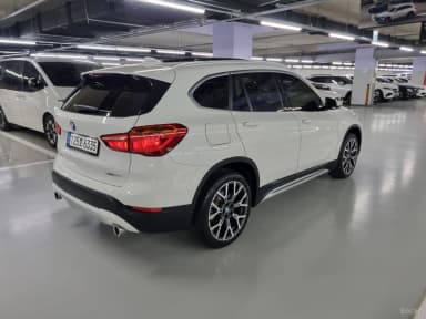X1 (F48)