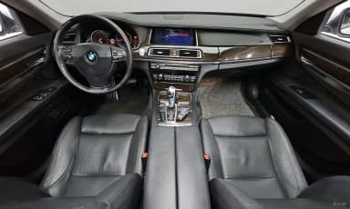 7 Series (F01)
