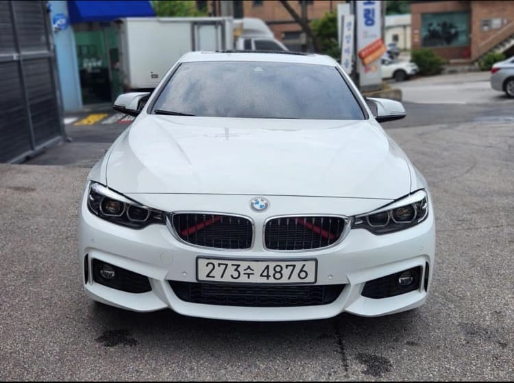 Series 4 (F32)