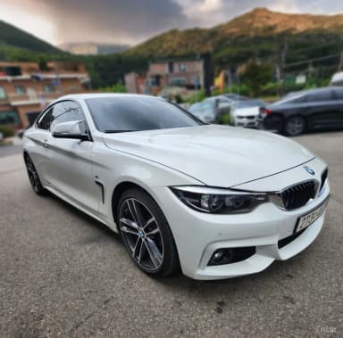 Series 4 (F32)