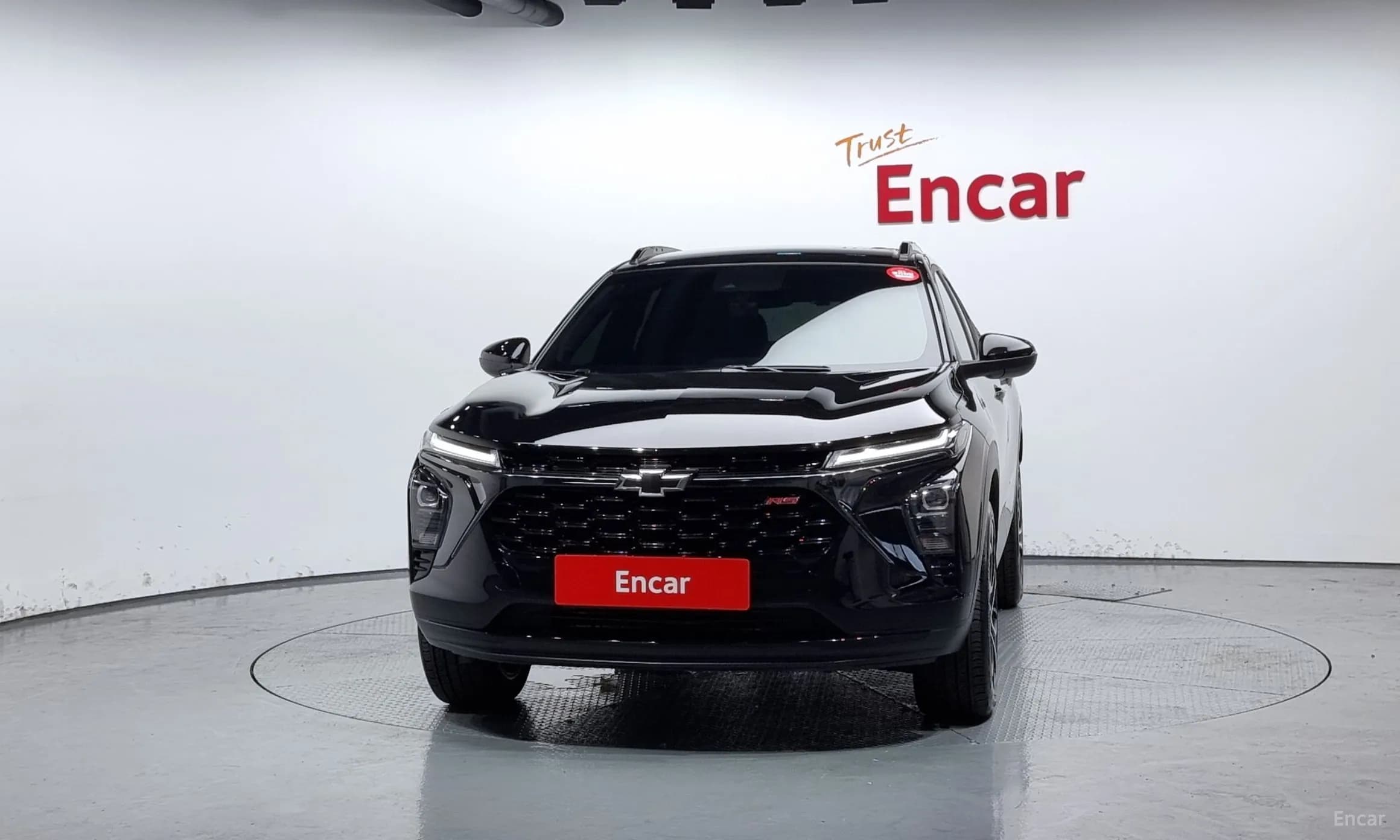 Trax Crossover