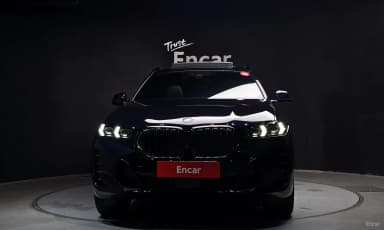 X6 (G06)