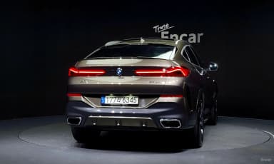 X6 (G06)