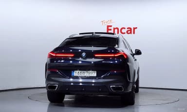 X6 (G06)