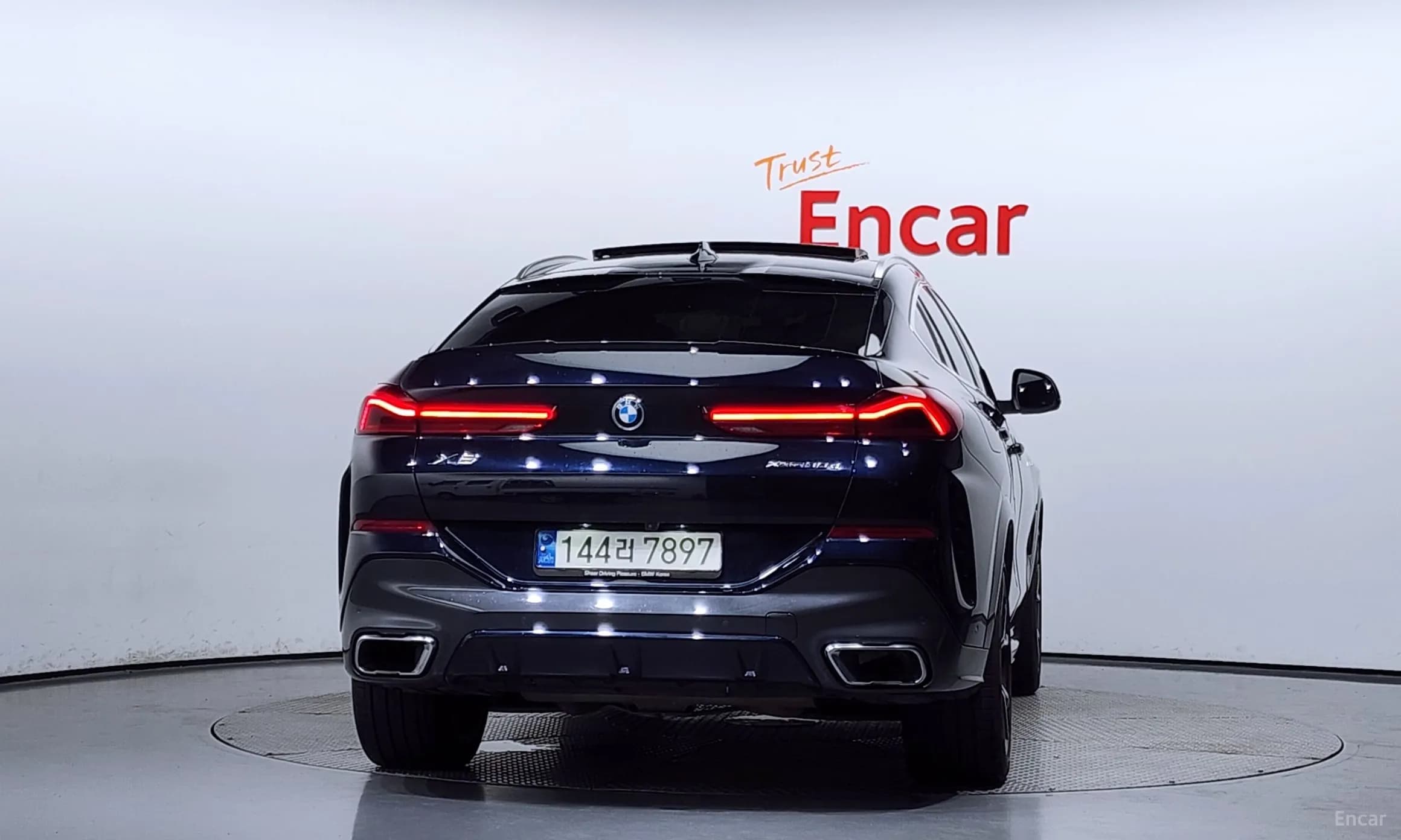 X6 (G06)