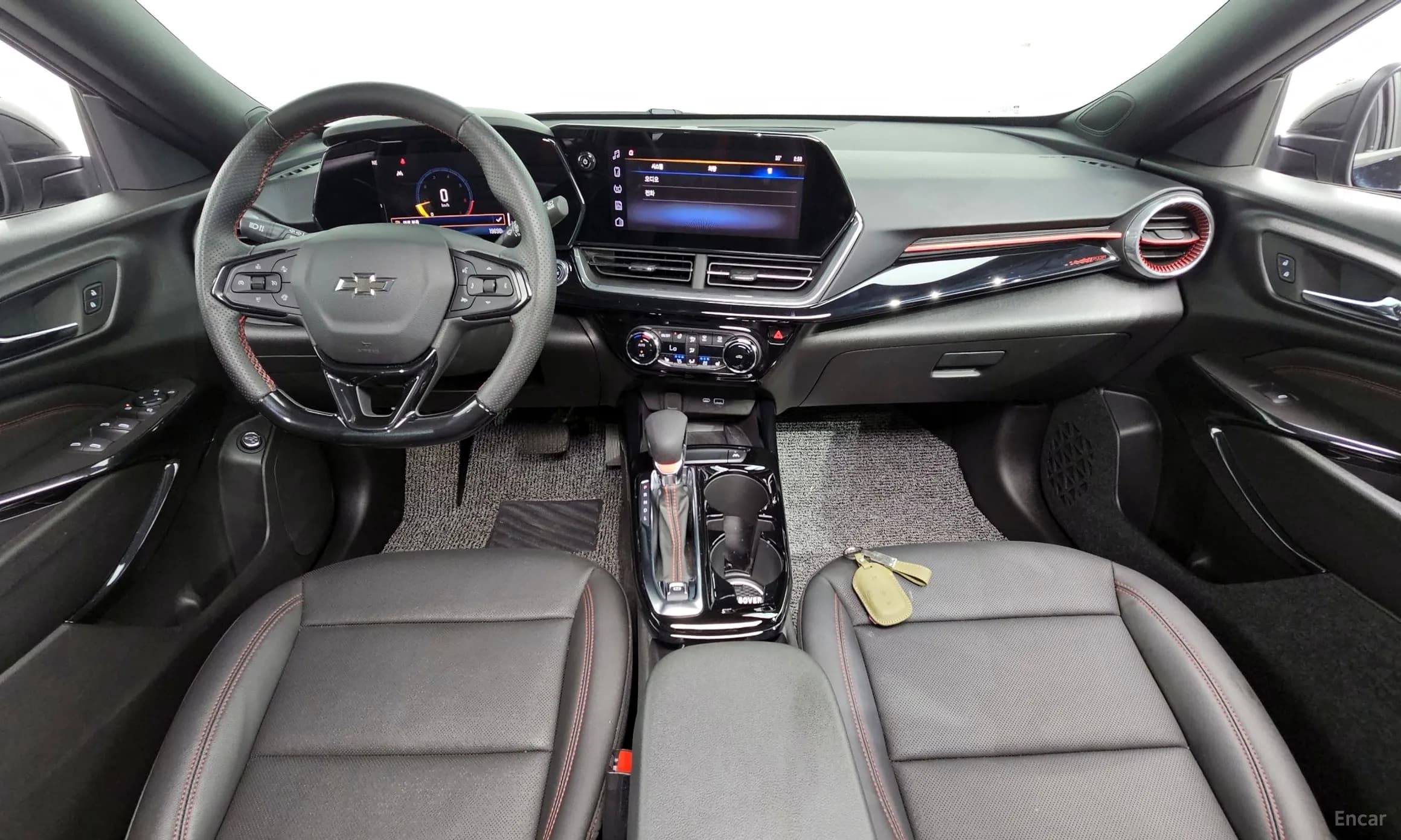 Trax Crossover
