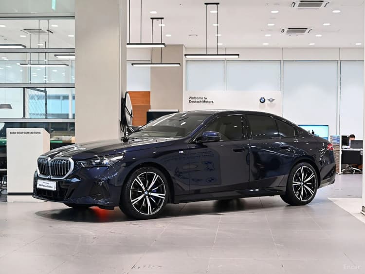 5 Series (G60)