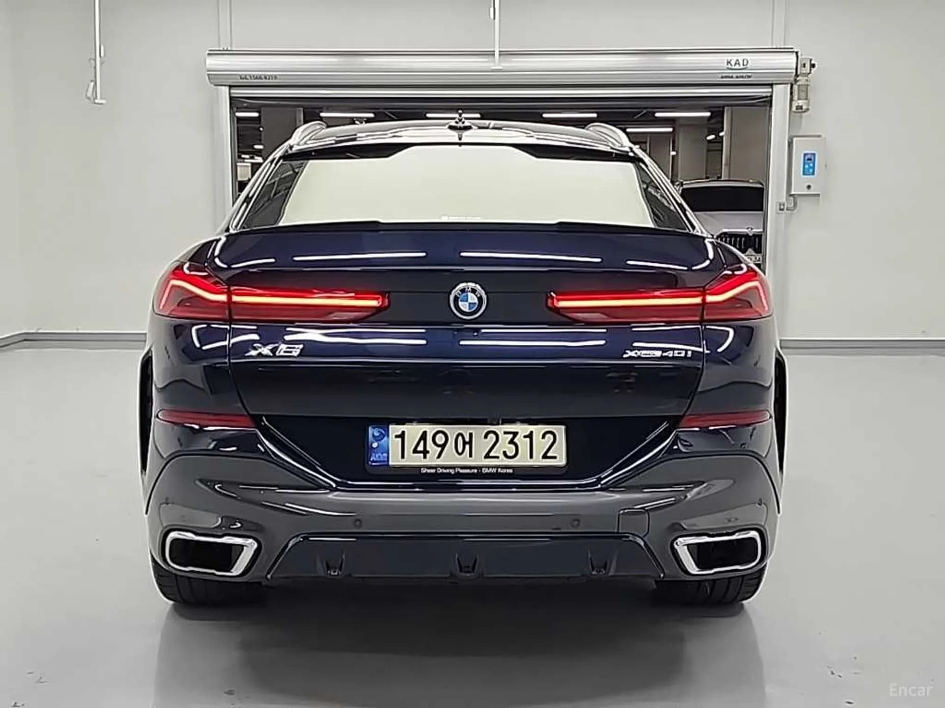 X6 (G06)