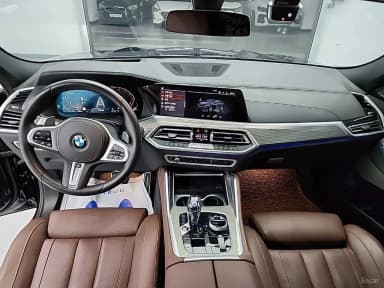 X6 (G06)