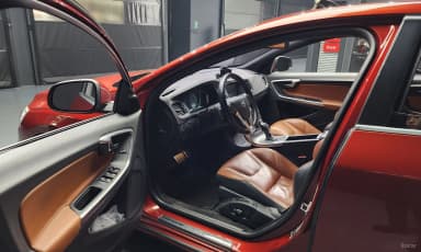S60
