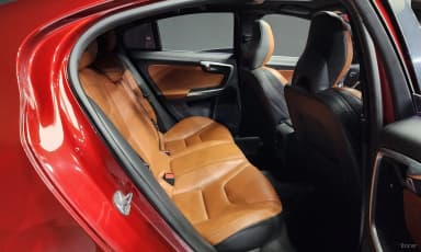 S60