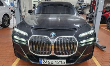 7 Series (G70)