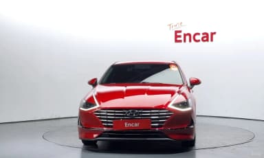 Sonata Hybrid (DN8)