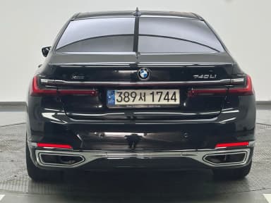 7 Series (G11)