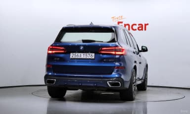 X5 (G05)