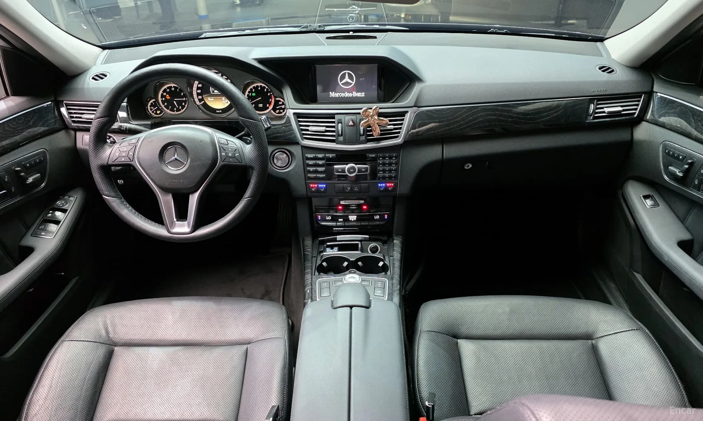 E-Class W212