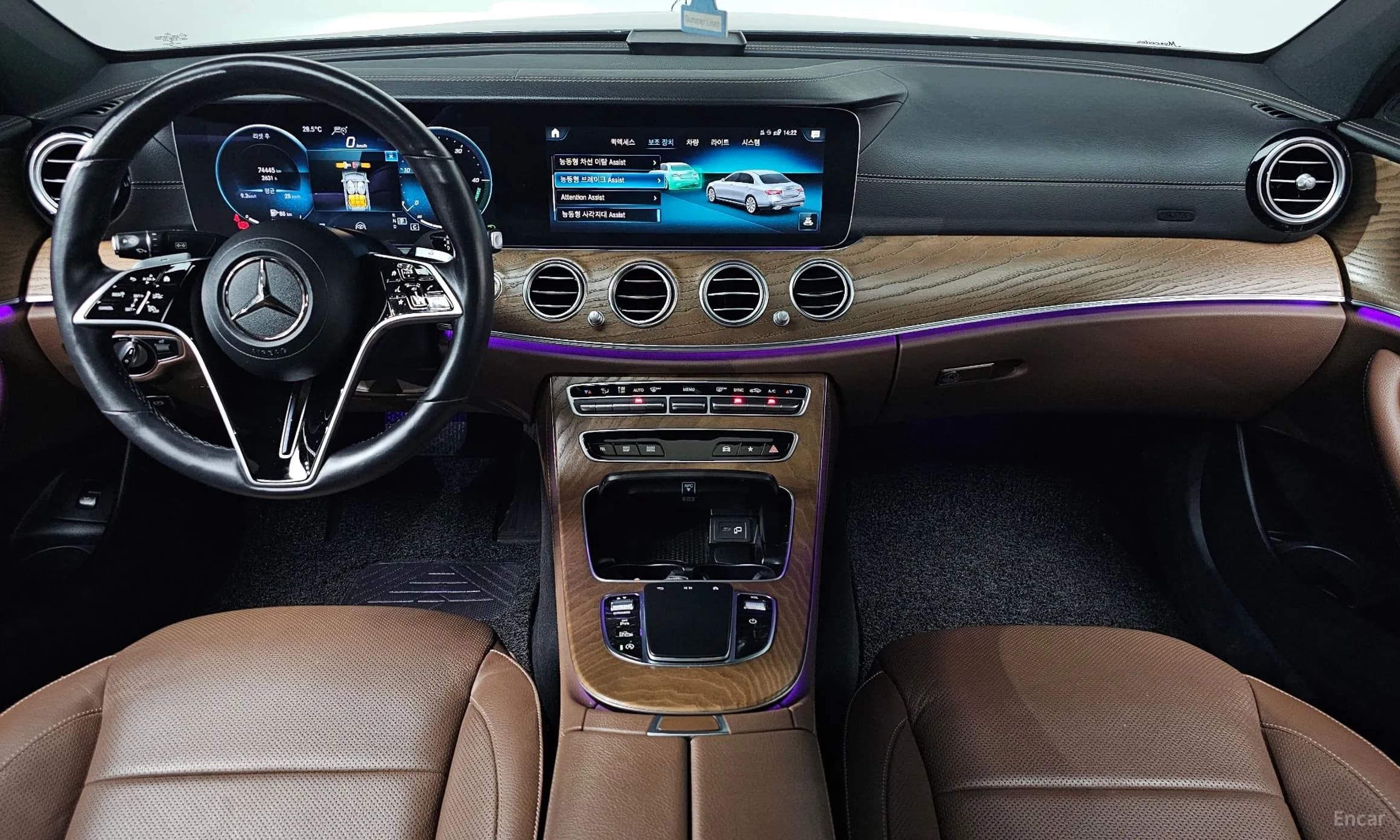 E-Class W213