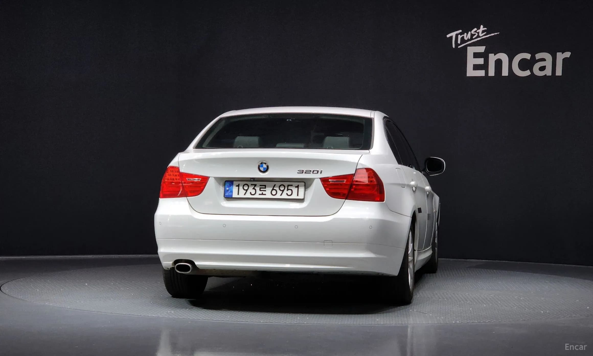 3 Series (E90)