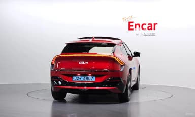EV6