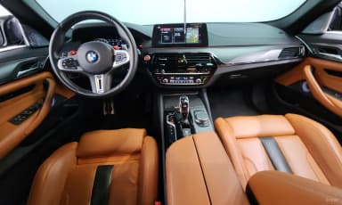 M5 (F90)