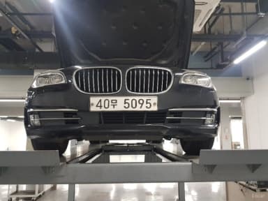 7 Series (F01)