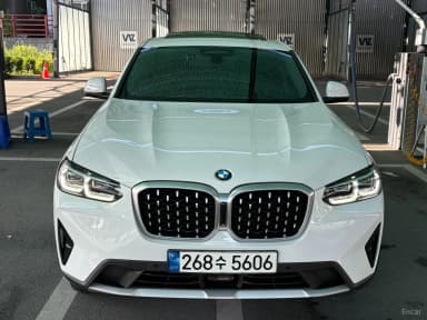 X4 (G02)