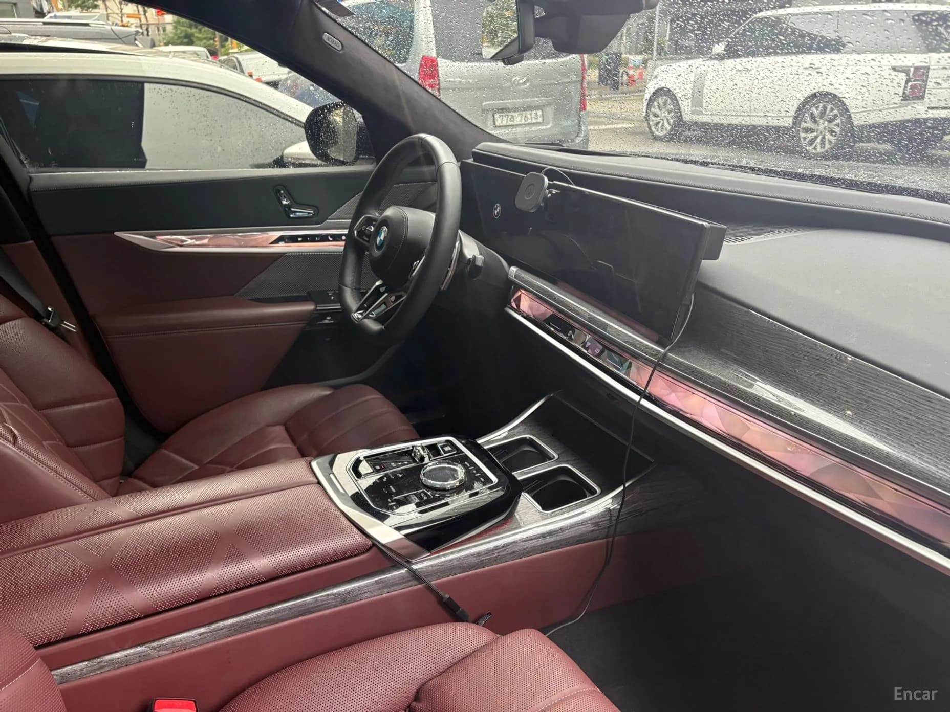 7 Series (G70)