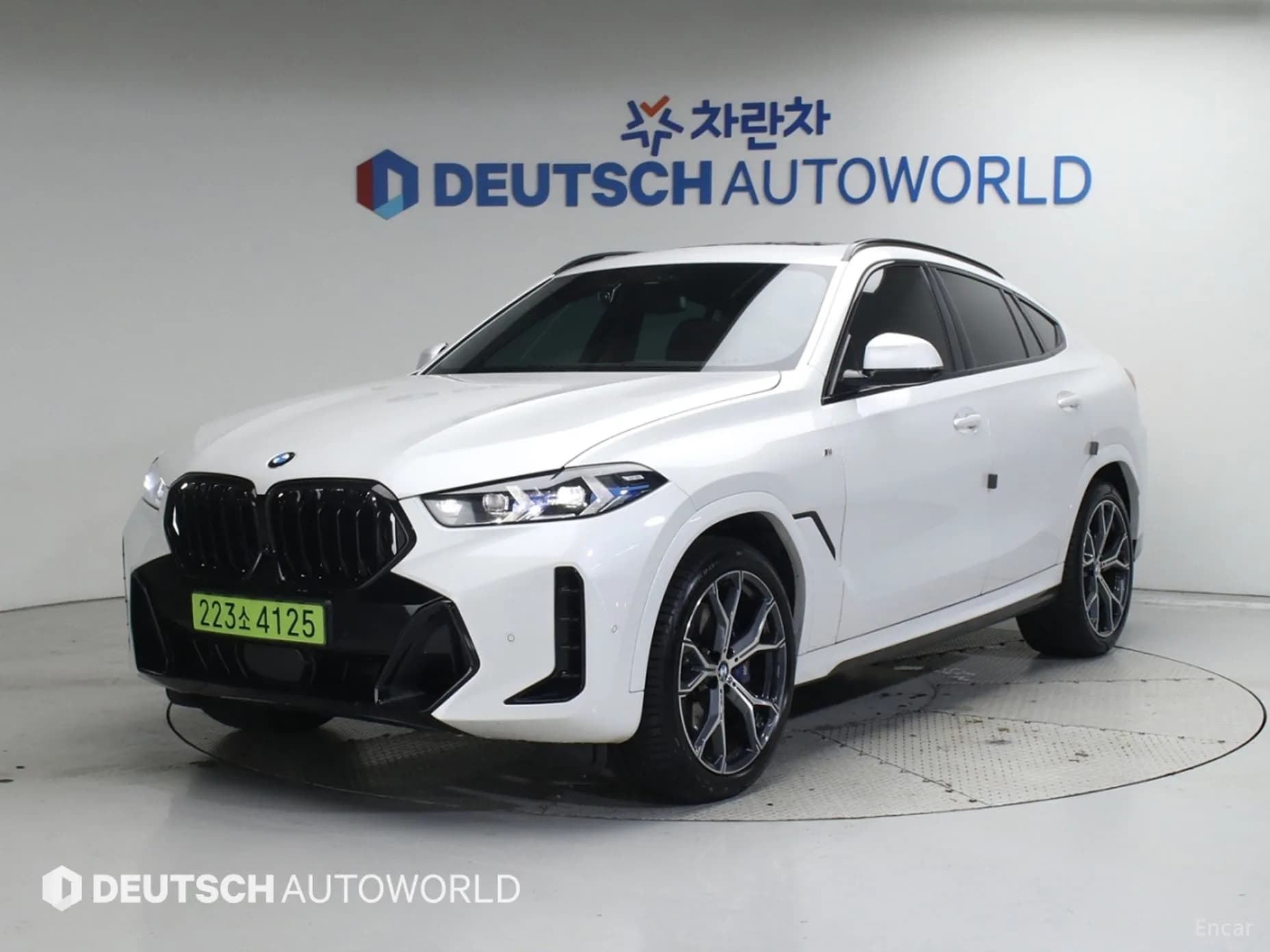 X6 (G06)