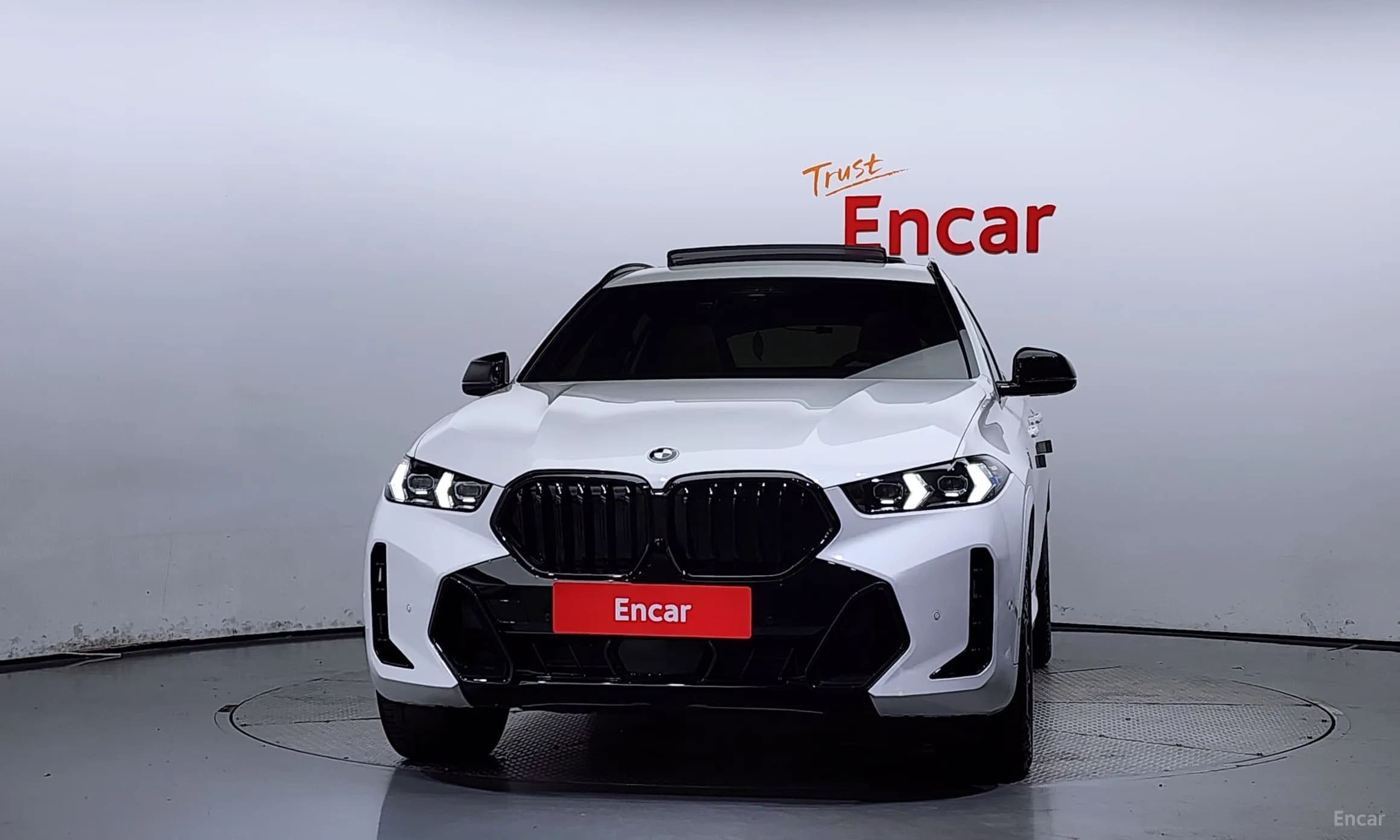 X6 (G06)