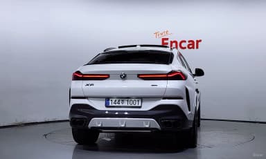 X6 (G06)