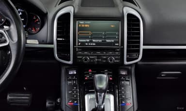 New Cayenne